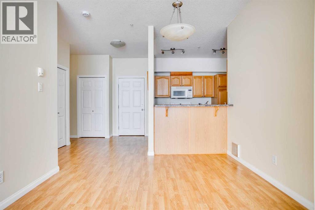 105, 290 Plamondon Drive, Fort Mcmurray, Alberta  T9K 0A5 - Photo 12 - A2341477