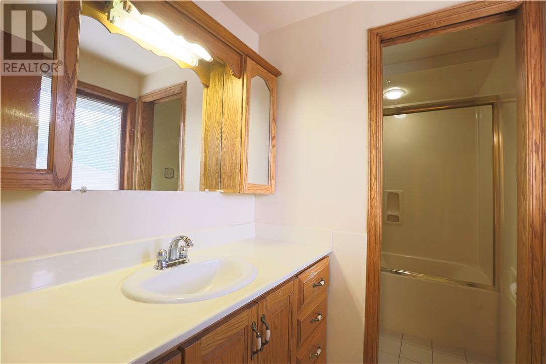 1295 Gemmell Street, Sudbury, Ontario  P3A 1G3 - Photo 8 - 2129978