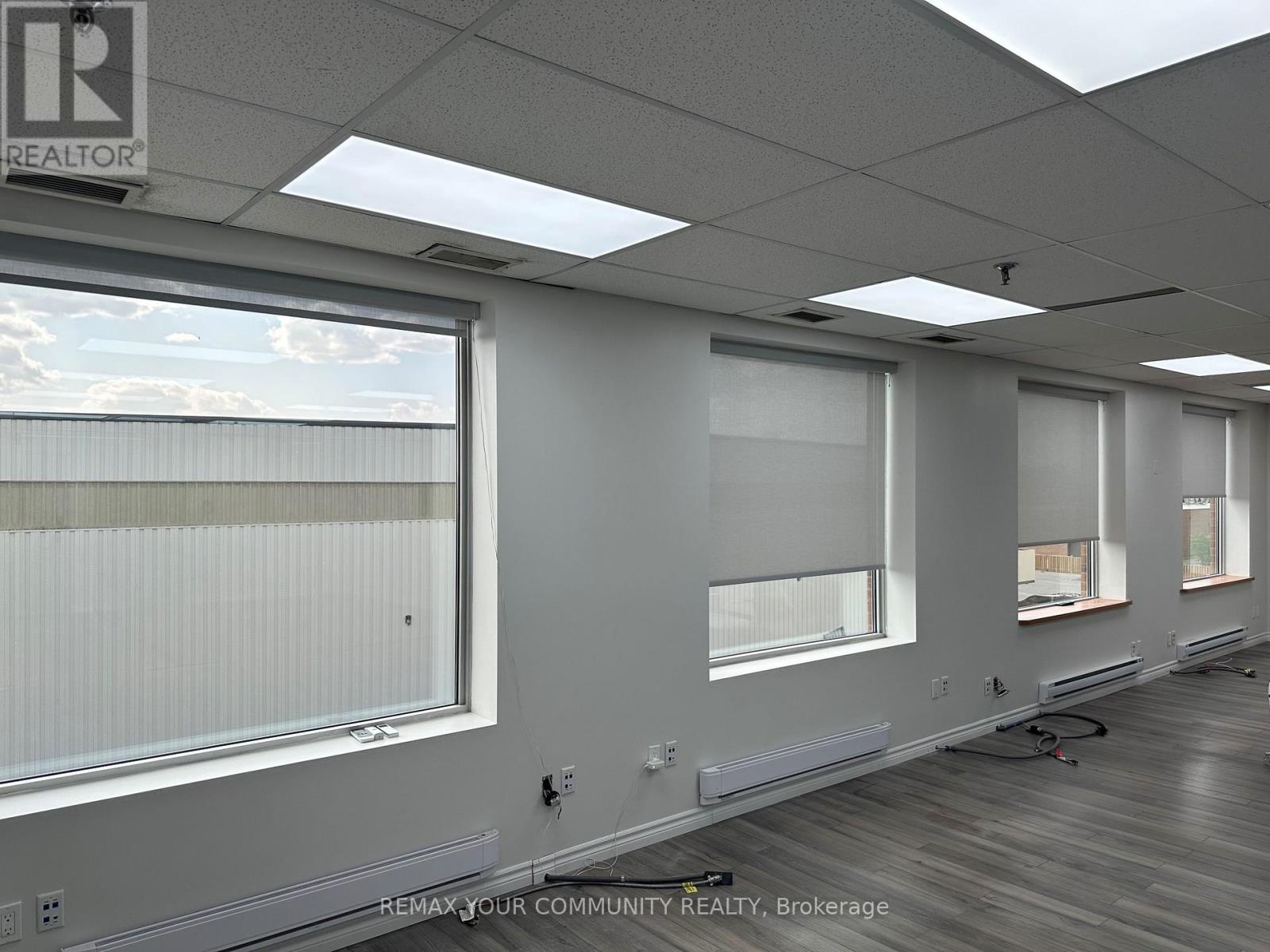 303 & 305 - 2750 14th Avenue, Markham, Ontario  L3R 0B6 - Photo 9 - N13699182