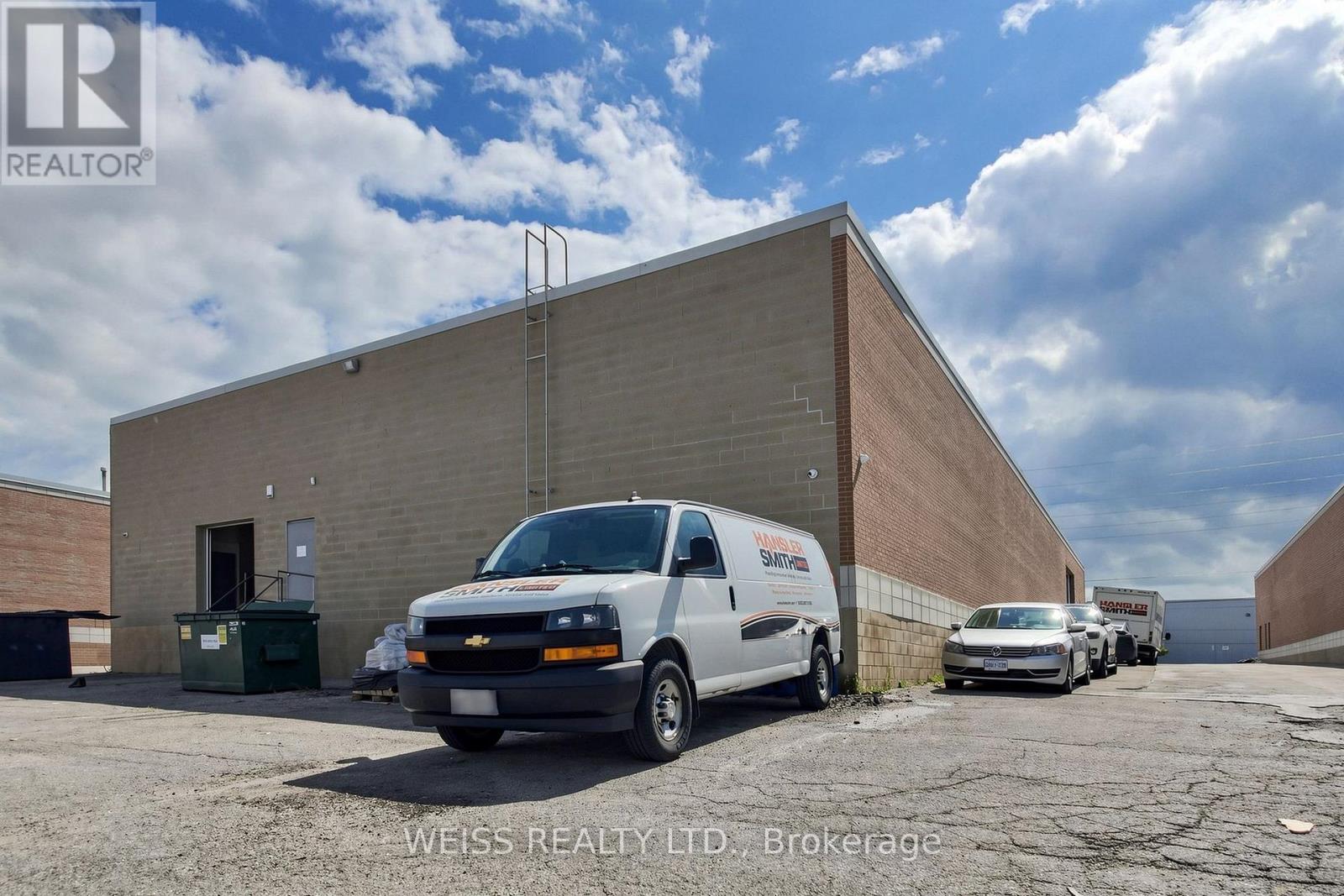 1581 Courtneypark Drive E, Mississauga, Ontario  L5T 1V9 - Photo 22 - W13697284
