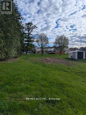 396 North Scugog Court, Clarington, Ontario  L1C 6T1 - Photo 2 - E13732890