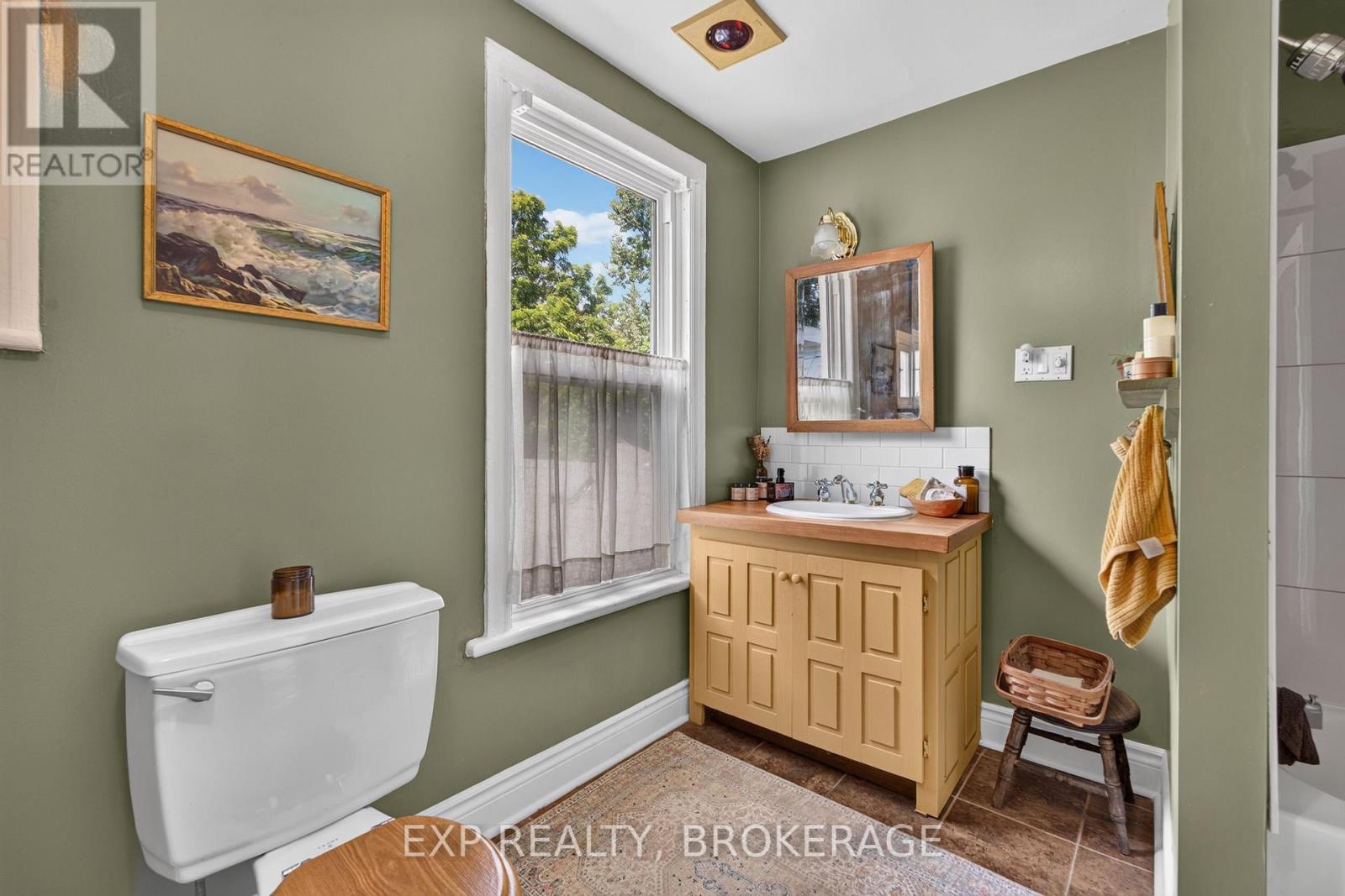 70 Livingston Avenue, Kingston, Ontario  K7L 4L4 - Photo 20 - X13732784