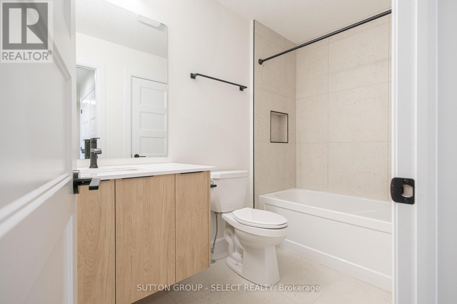 26 - 233 Upper Queen Street, Thames Centre, Ontario  N0M 2P0 - Photo 33 - X13733008