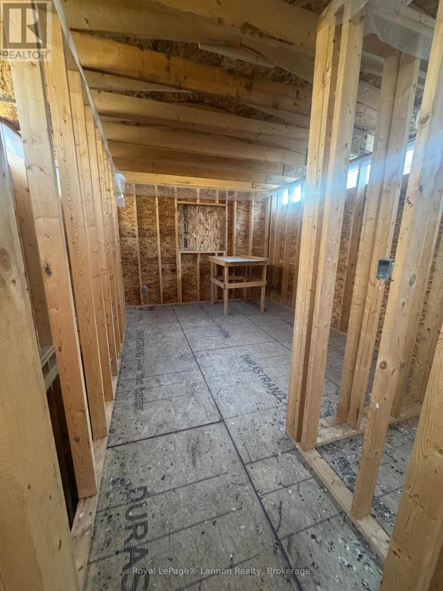 525 Mcintosh Street, Thunder Bay, Ontario  P7C 3A1 - Photo 5 - X13422092