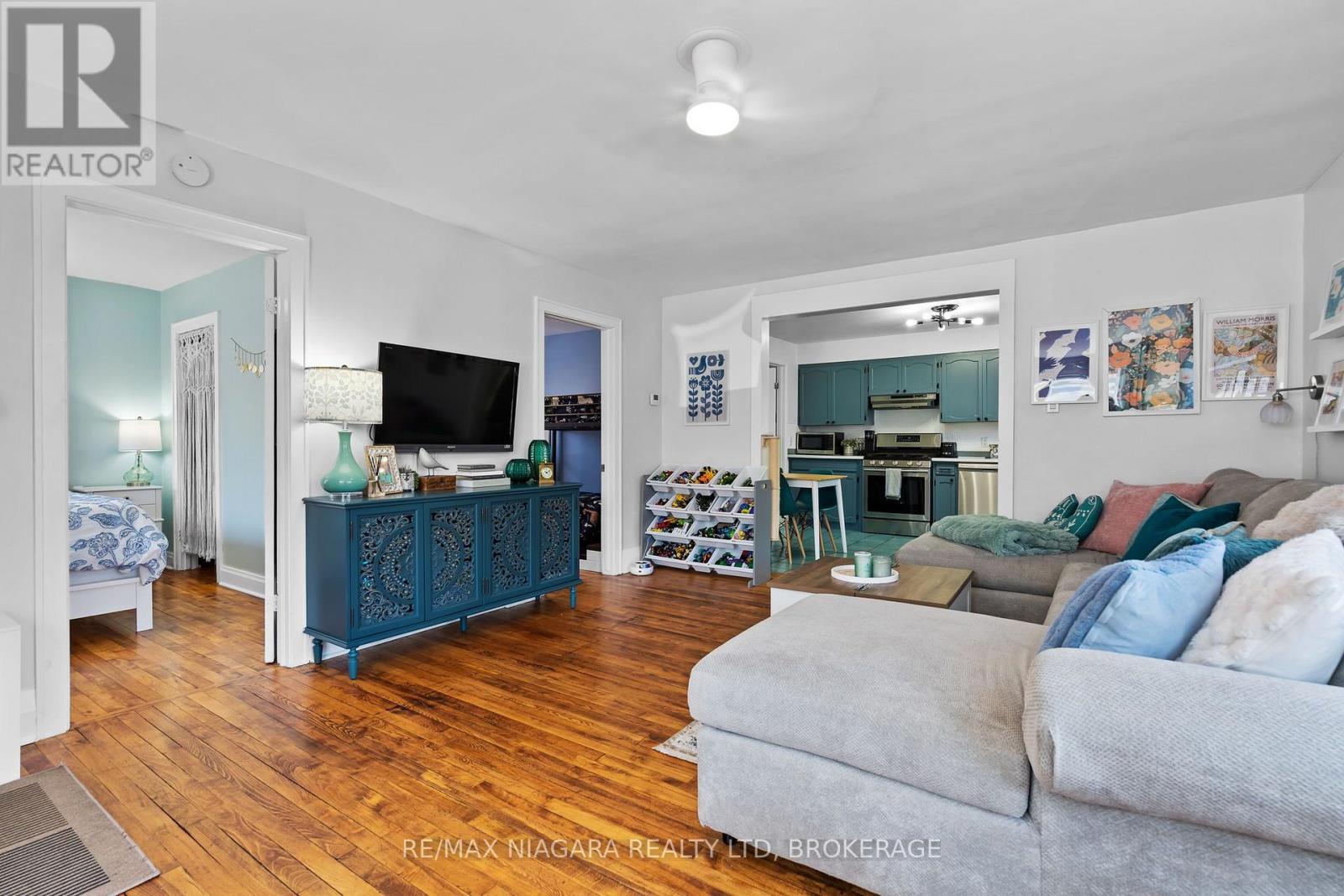 741 Elm Street, Port Colborne, Ontario  L3K 4R2 - Photo 9 - X13733012