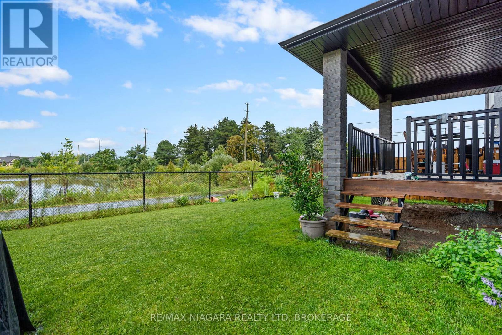15 Myrtle Street, Pelham, Ontario  L3B 5N5 - Photo 34 - X13733058