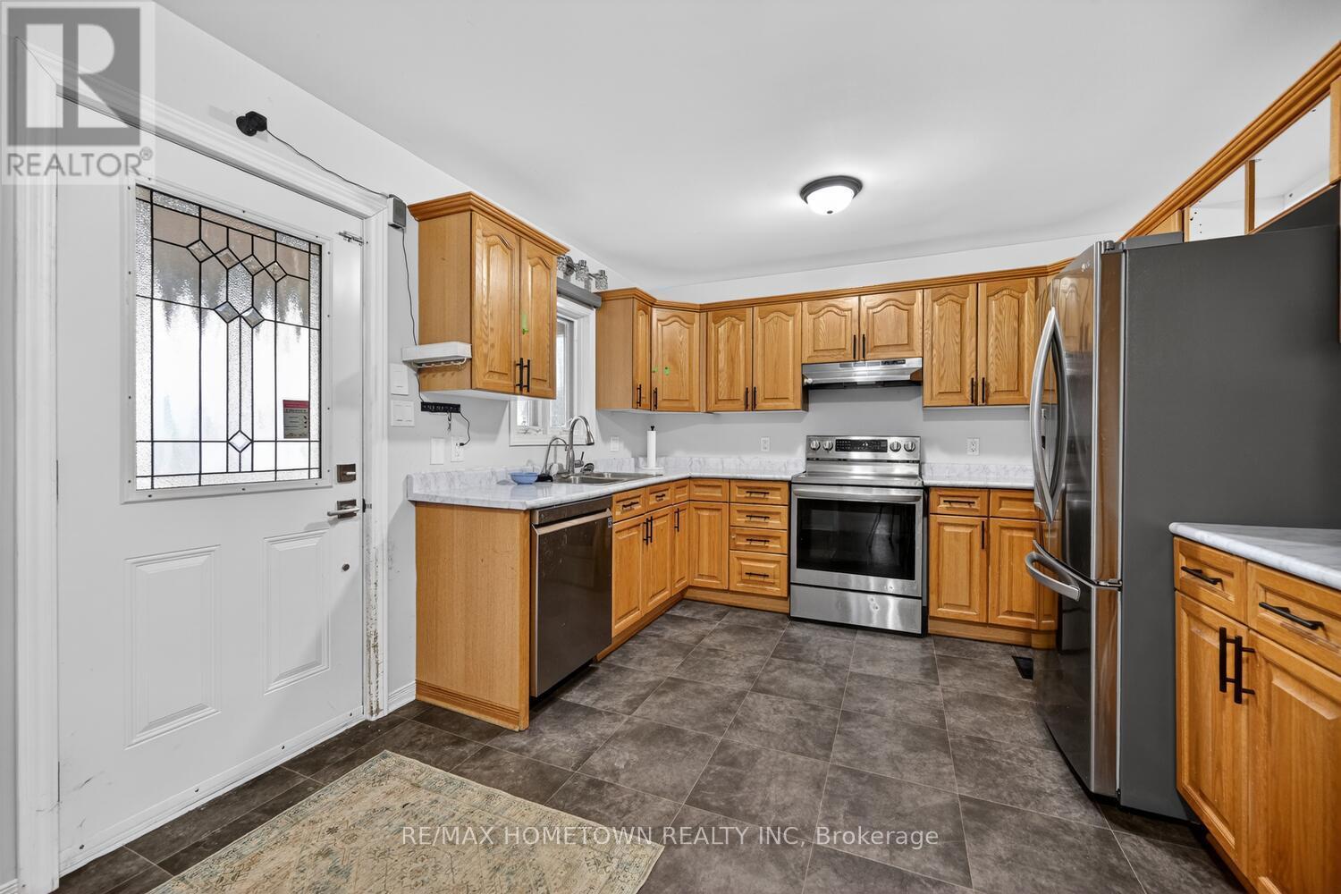 2178 Dundas Street E, Edwardsburgh/cardinal, Ontario K0E 1E0 - Photo 4 - X13732778