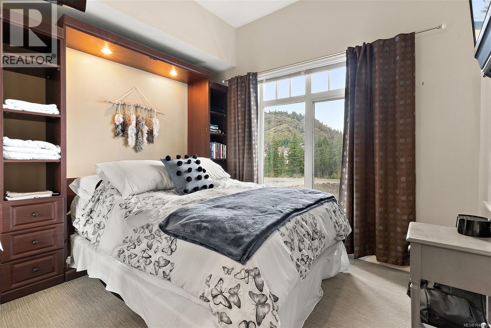 419 1395 Bear Mountain Pkwy, Langford, British Columbia  V9B 0E1 - Photo 3 - 1048369