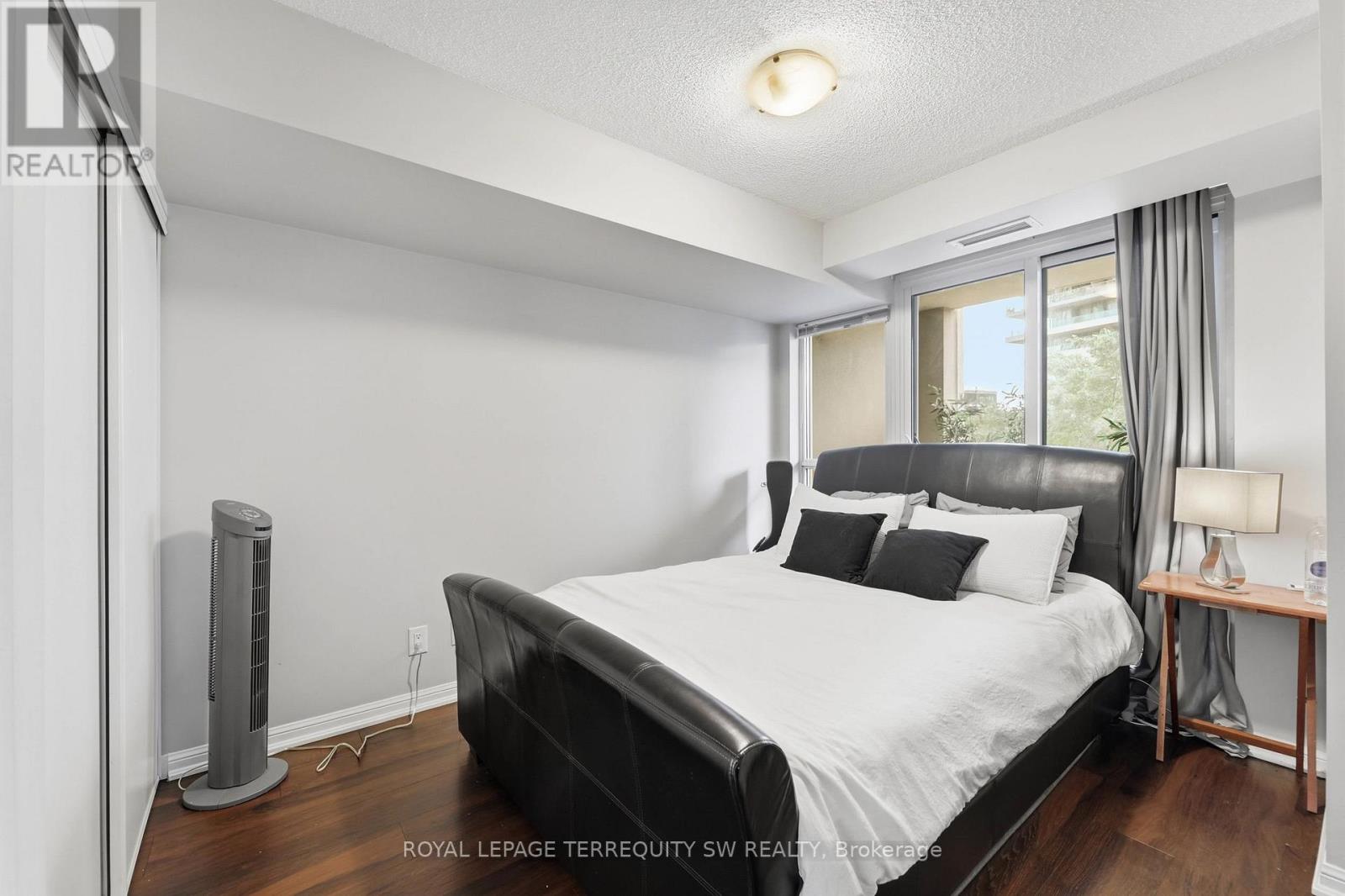 513 - 35 Bastion Street, Toronto, Ontario  M5V 0C2 - Photo 10 - C13732776