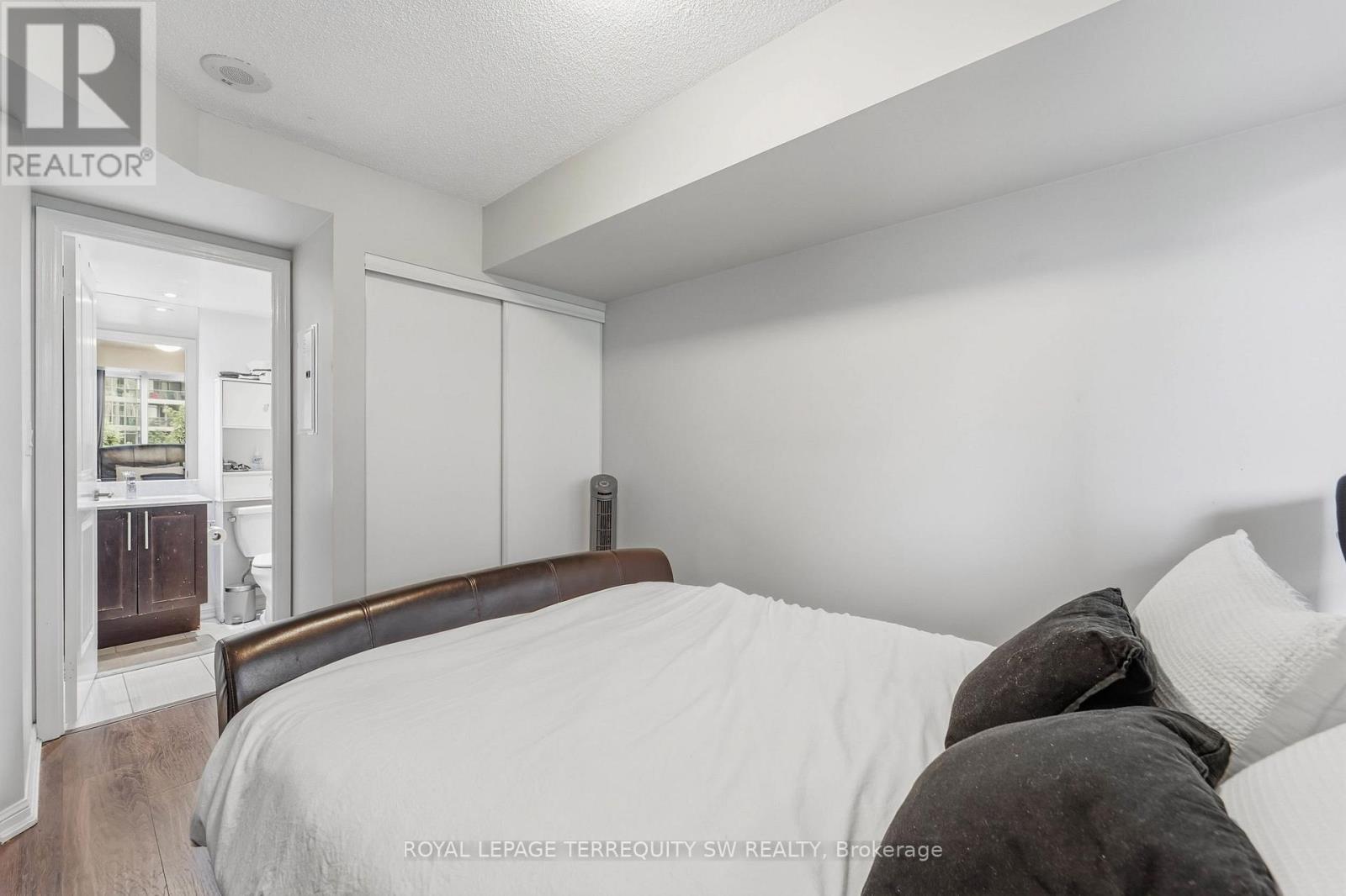 513 - 35 Bastion Street, Toronto, Ontario  M5V 0C2 - Photo 11 - C13732776