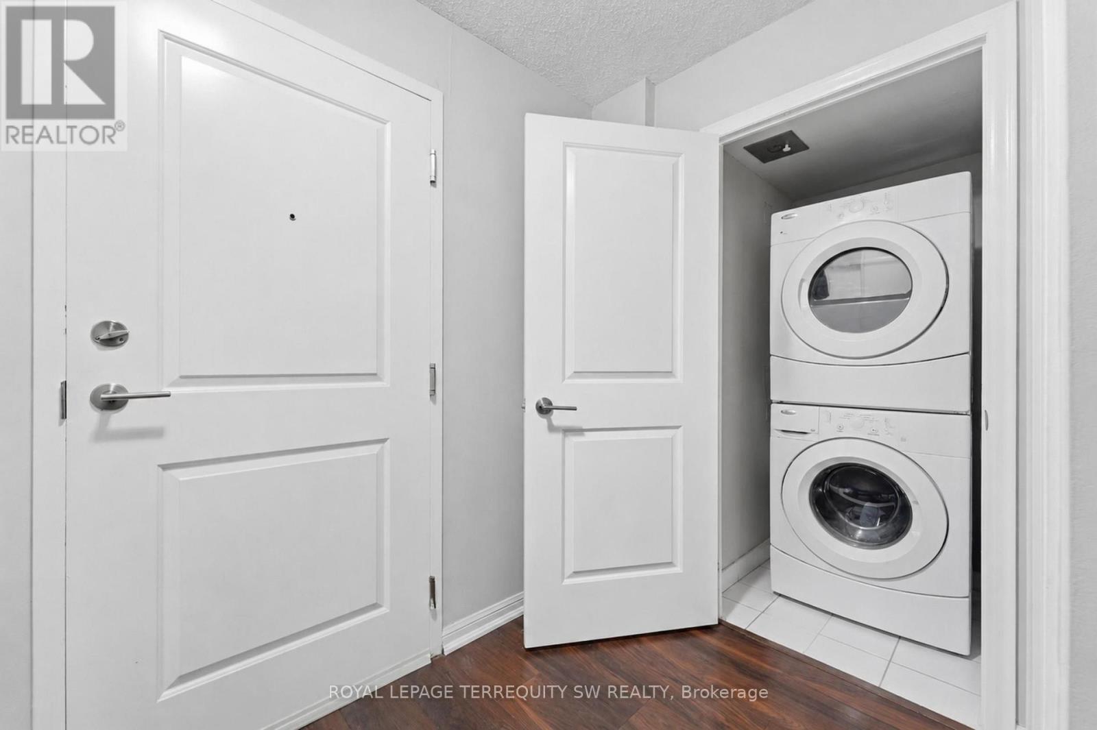 513 - 35 Bastion Street, Toronto, Ontario  M5V 0C2 - Photo 4 - C13732776