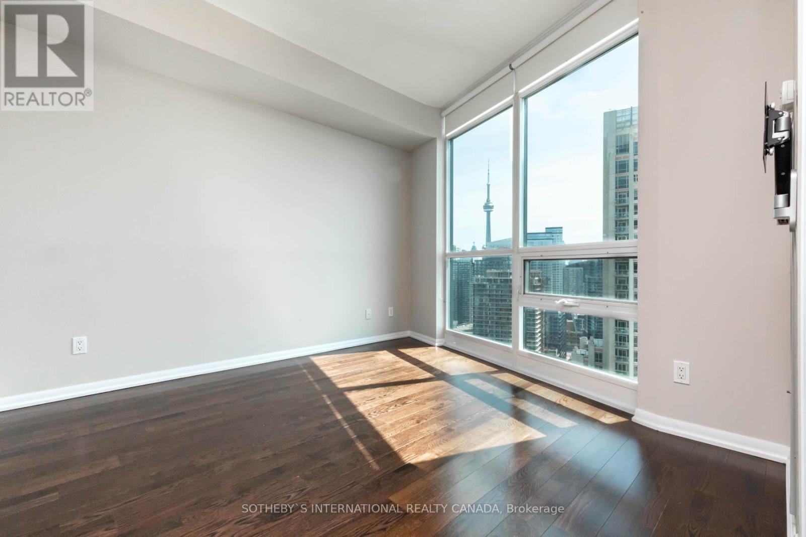 2904 - 215 Fort York Boulevard, Toronto, Ontario  M5V 4A2 - Photo 10 - C13732818