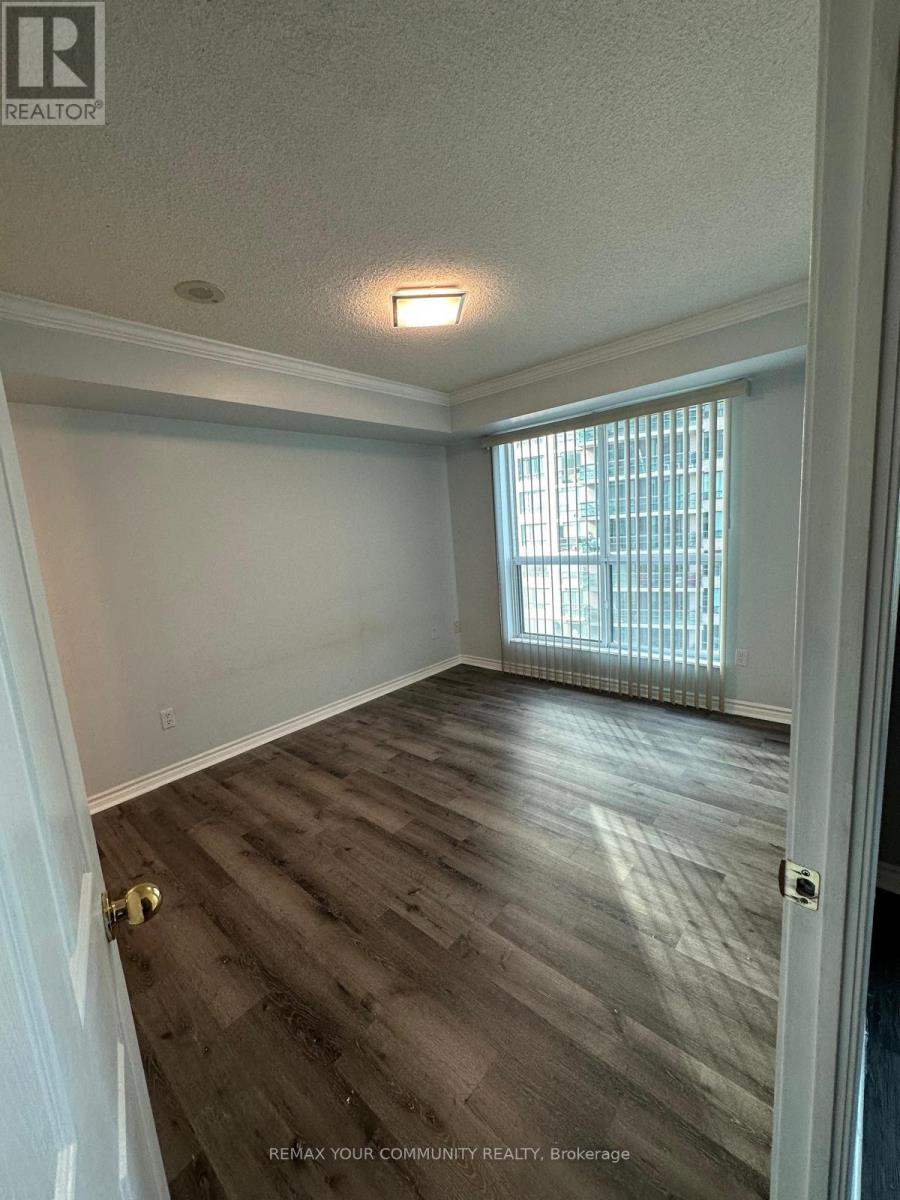 810 - 7 Lorraine Drive, Toronto, Ontario  M2N 7H2 - Photo 5 - C13732934