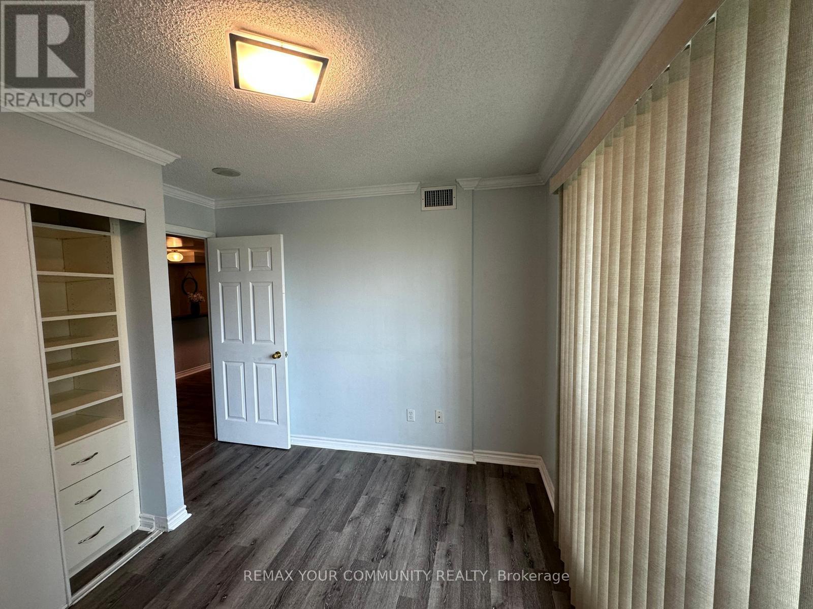 810 - 7 Lorraine Drive, Toronto, Ontario  M2N 7H2 - Photo 6 - C13732934
