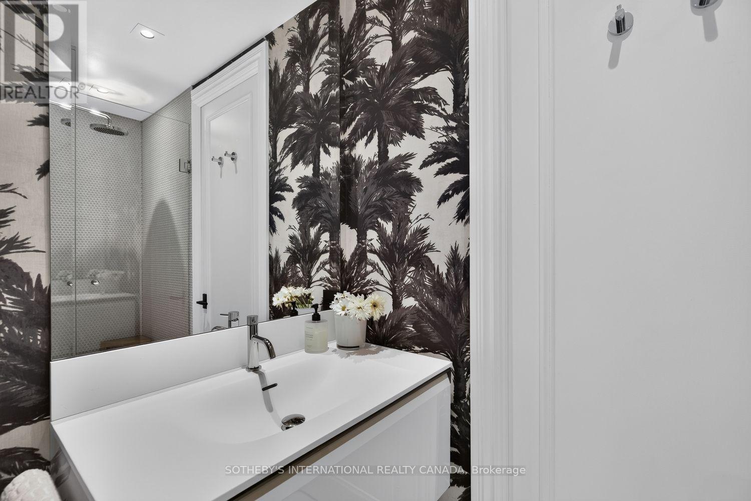 301 - 20 Scrivener Square, Toronto, Ontario  M4W 3X9 - Photo 23 - C13732982