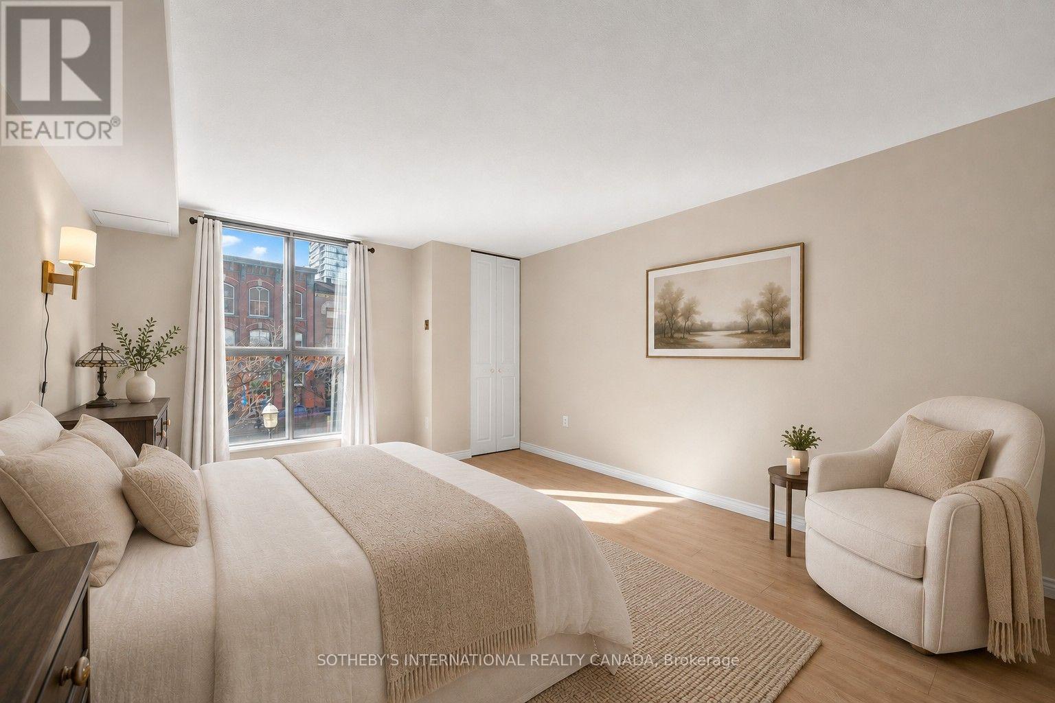 202 - 35 Church Street, Toronto, Ontario  M5E 1T3 - Photo 15 - C13732988