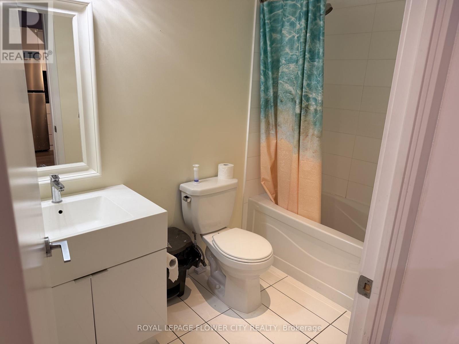 355 - 10 Capreol Court, Toronto, Ontario  M5V 4B3 - Photo 11 - C13732996