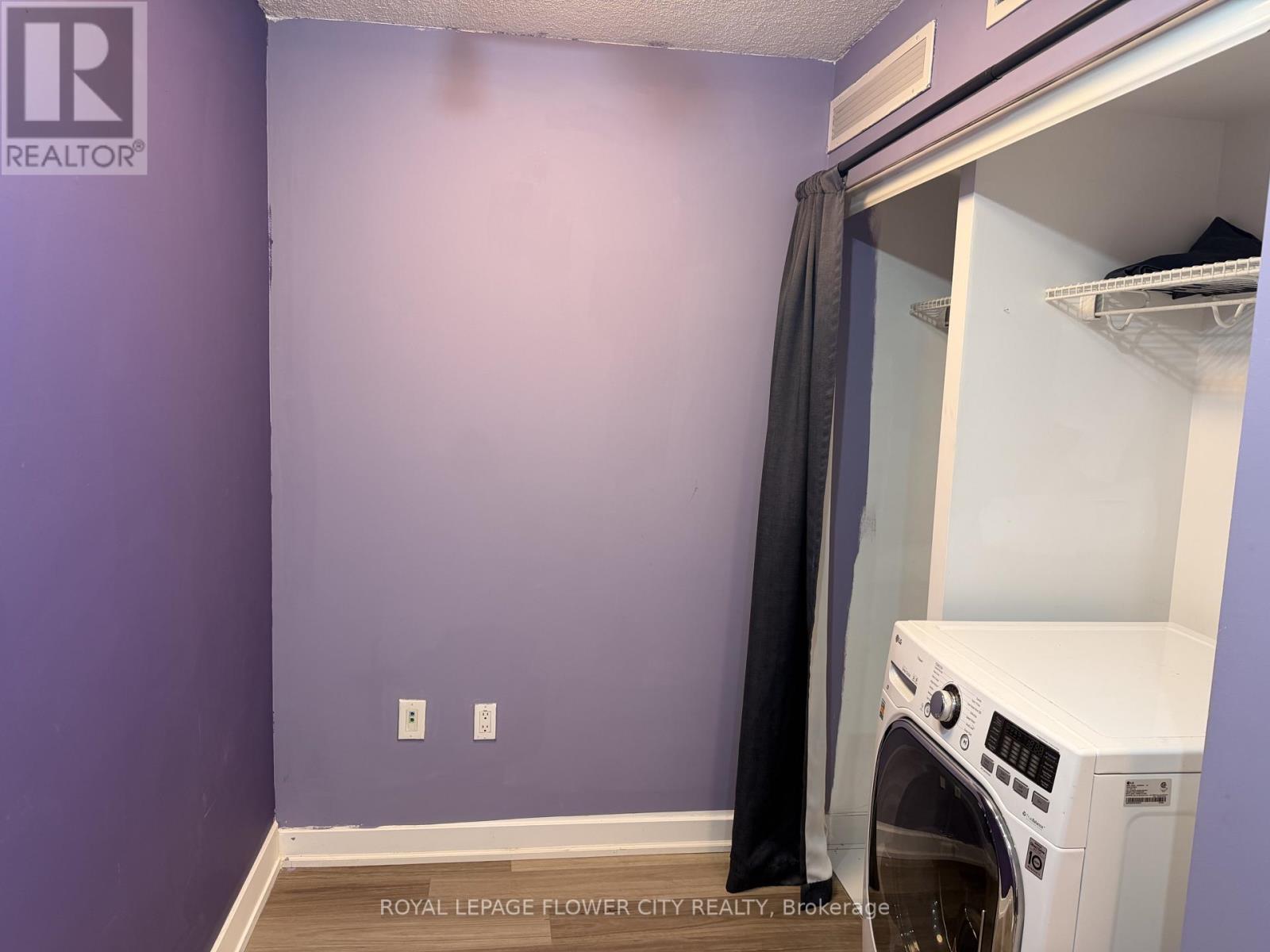 355 - 10 Capreol Court, Toronto, Ontario  M5V 4B3 - Photo 12 - C13732996