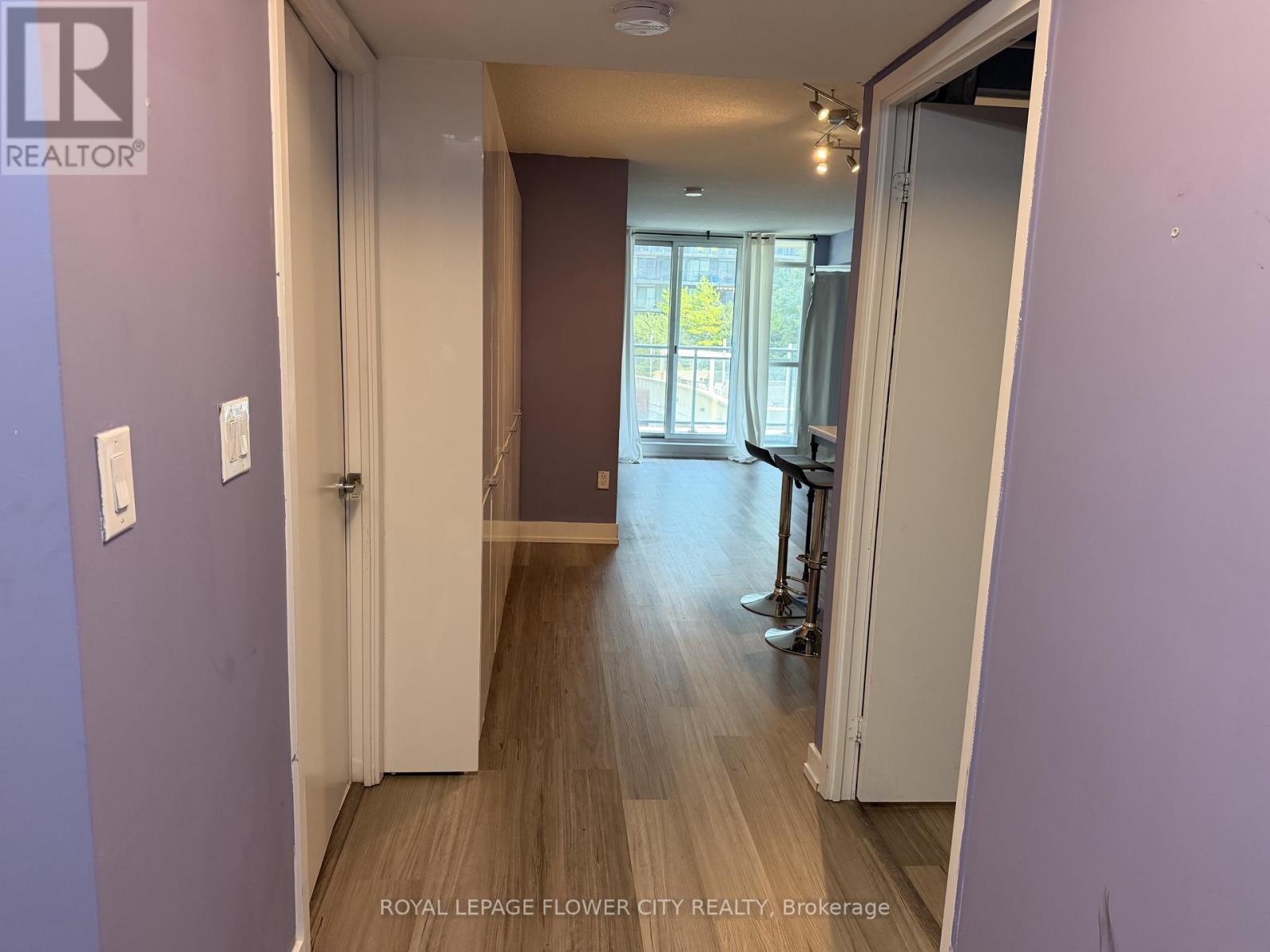355 - 10 Capreol Court, Toronto, Ontario  M5V 4B3 - Photo 13 - C13732996