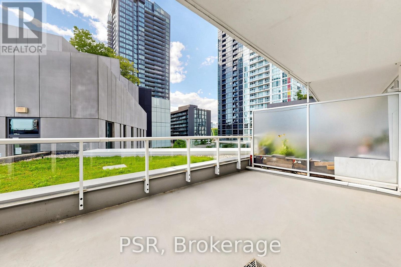 310 - 75 Queens Wharf Road, Toronto, Ontario  M5V 0J8 - Photo 11 - C13733056