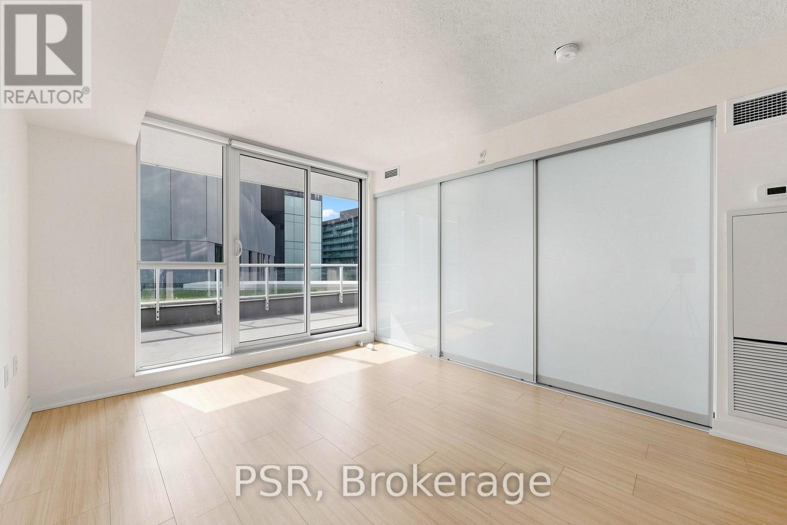 310 - 75 Queens Wharf Road, Toronto, Ontario  M5V 0J8 - Photo 5 - C13733056