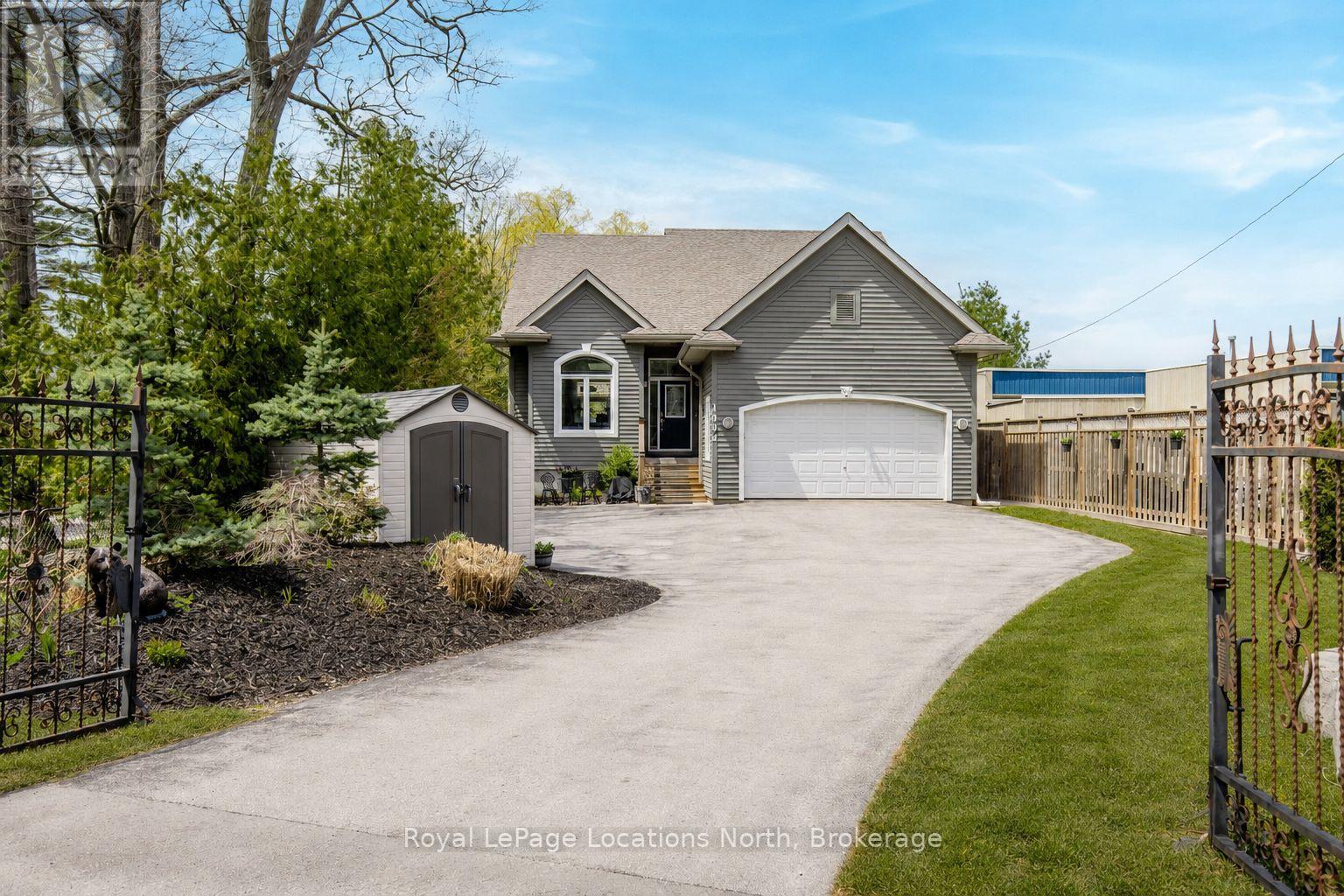 1094 RIVER ROAD W, Wasaga Beach, Ontario