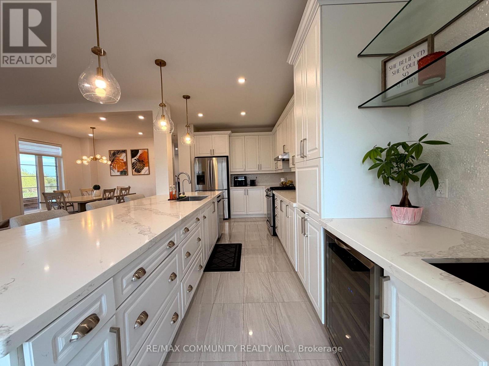 2557 Bandsman Crescent, Oshawa, Ontario  L1L 0M2 - Photo 12 - E13732852