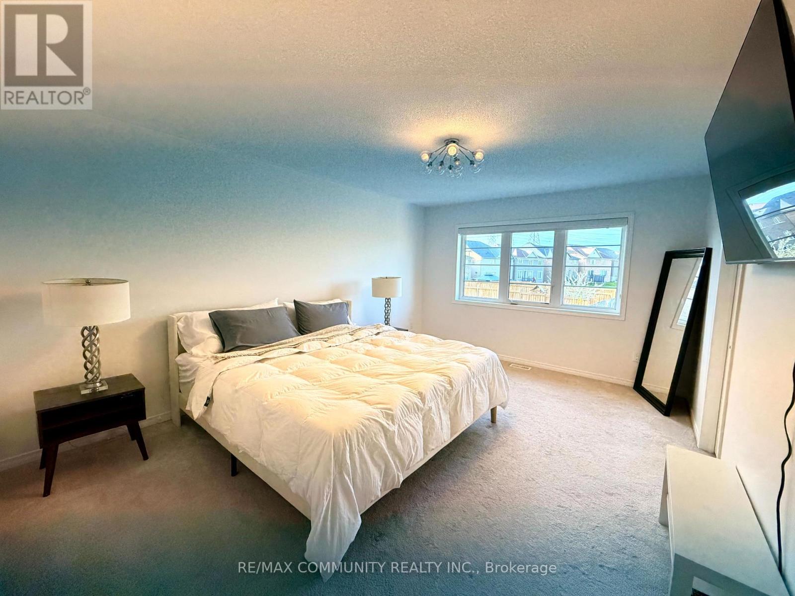 2557 Bandsman Crescent, Oshawa, Ontario  L1L 0M2 - Photo 16 - E13732852