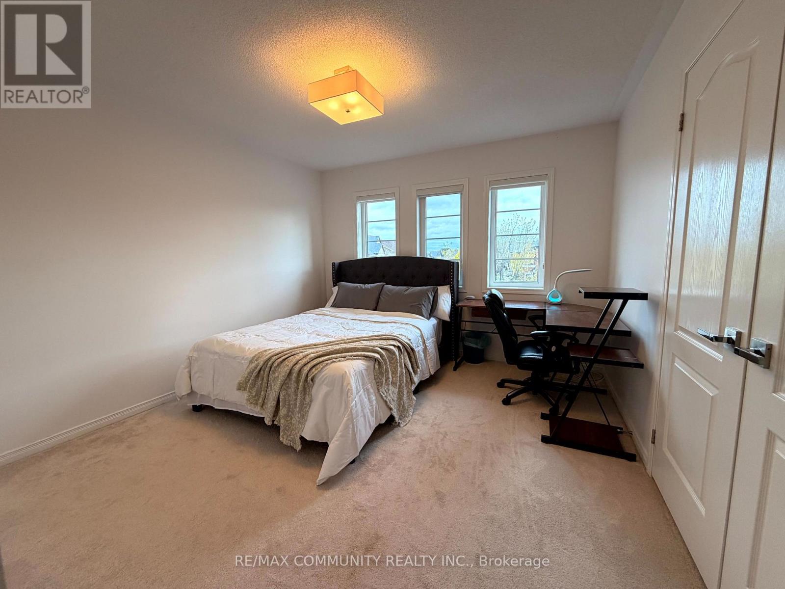 2557 Bandsman Crescent, Oshawa, Ontario  L1L 0M2 - Photo 26 - E13732852