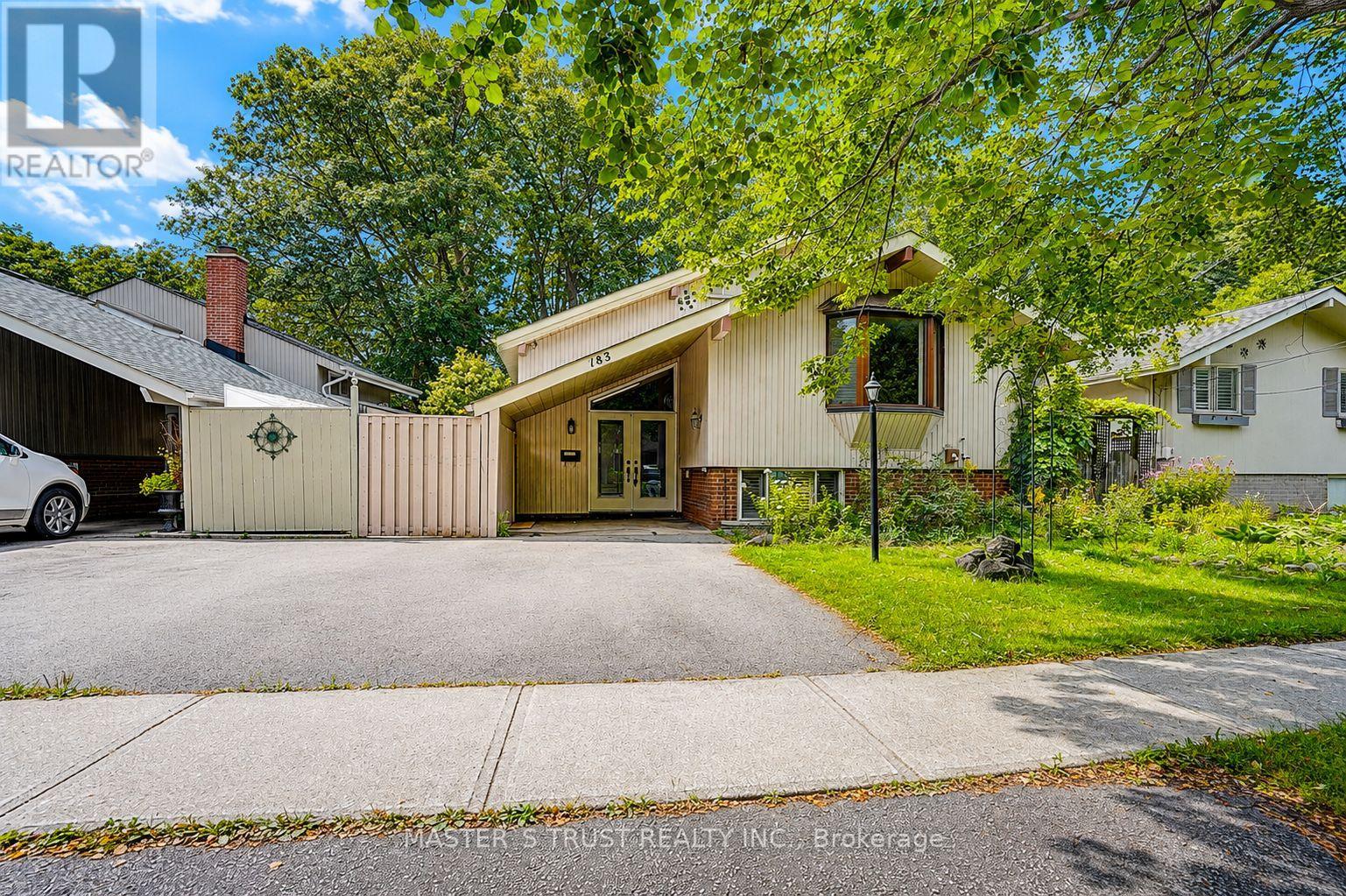 183 BIRKDALE ROAD, Toronto, Ontario