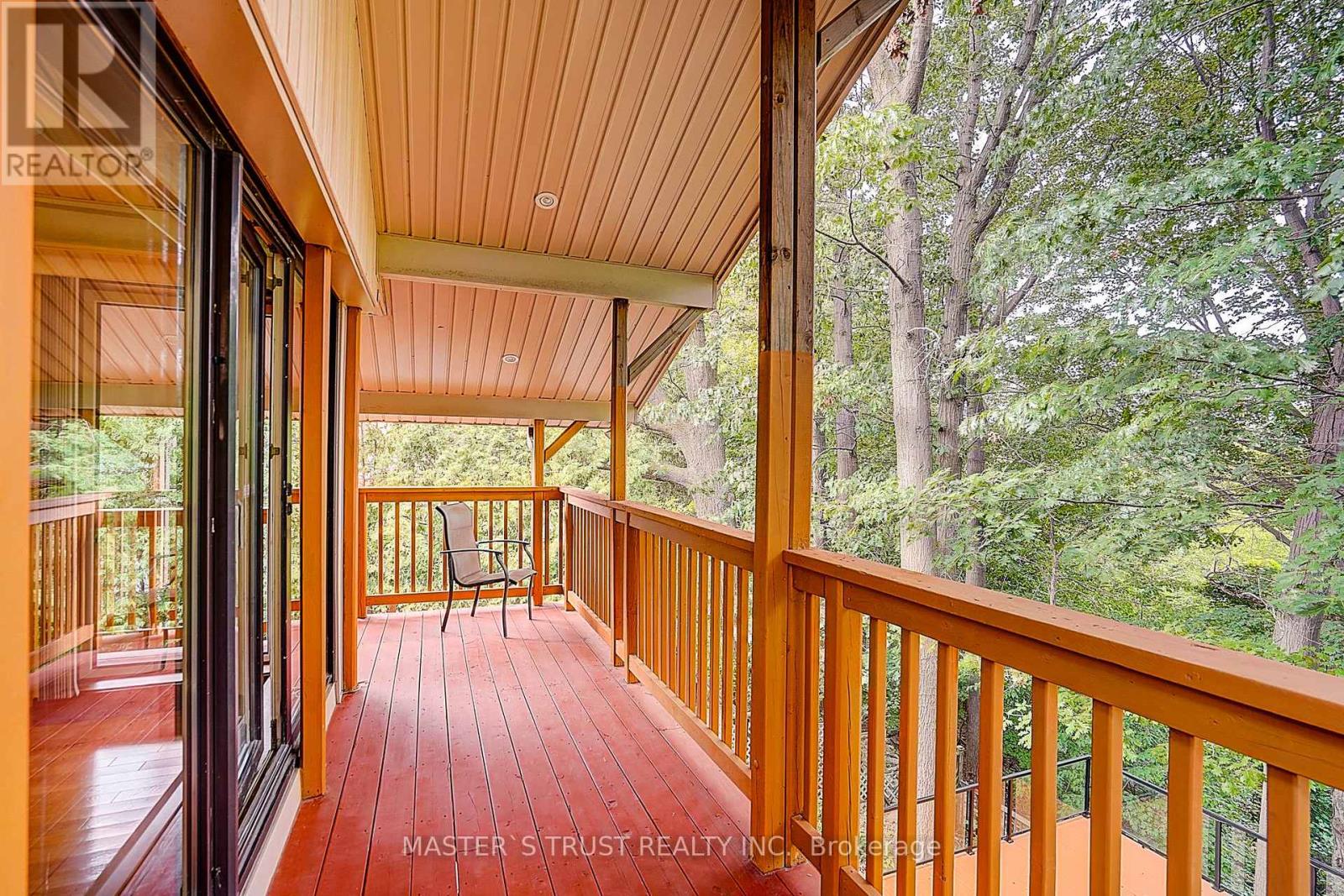 183 Birkdale Road, Toronto, Ontario  M1P 3R9 - Photo 22 - E13733016