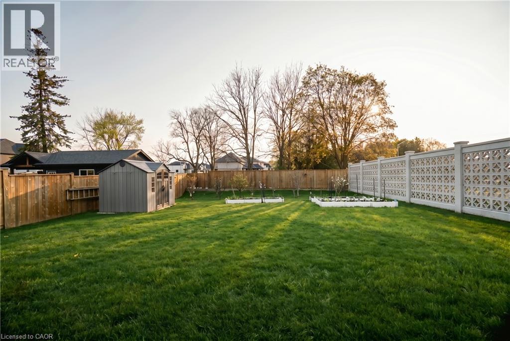 104 Thames Springs Crescent, Thamesford, Ontario  N0M 2M0 - Photo 17 - 40859852