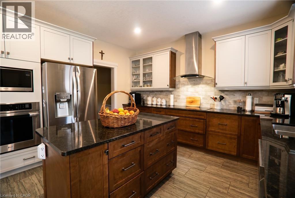 104 Thames Springs Crescent, Thamesford, Ontario  N0M 2M0 - Photo 5 - 40859852