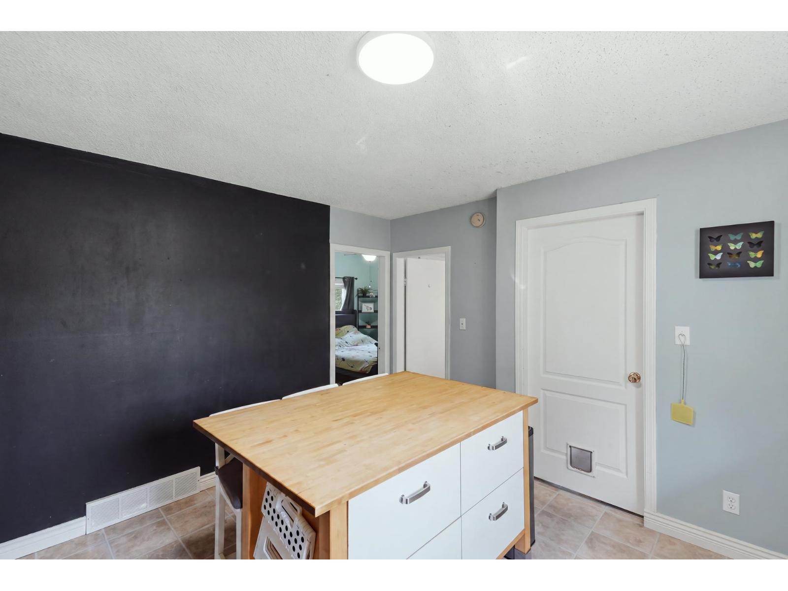 1624 Jackson Street, Abbotsford, British Columbia  V2S 8B4 - Photo 12 - R3159918