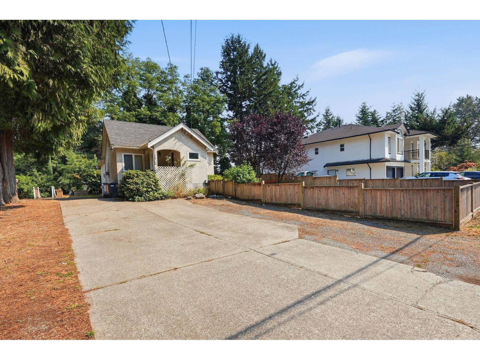 1624 Jackson Street, Abbotsford, British Columbia  V2S 8B4 - Photo 2 - R3159918