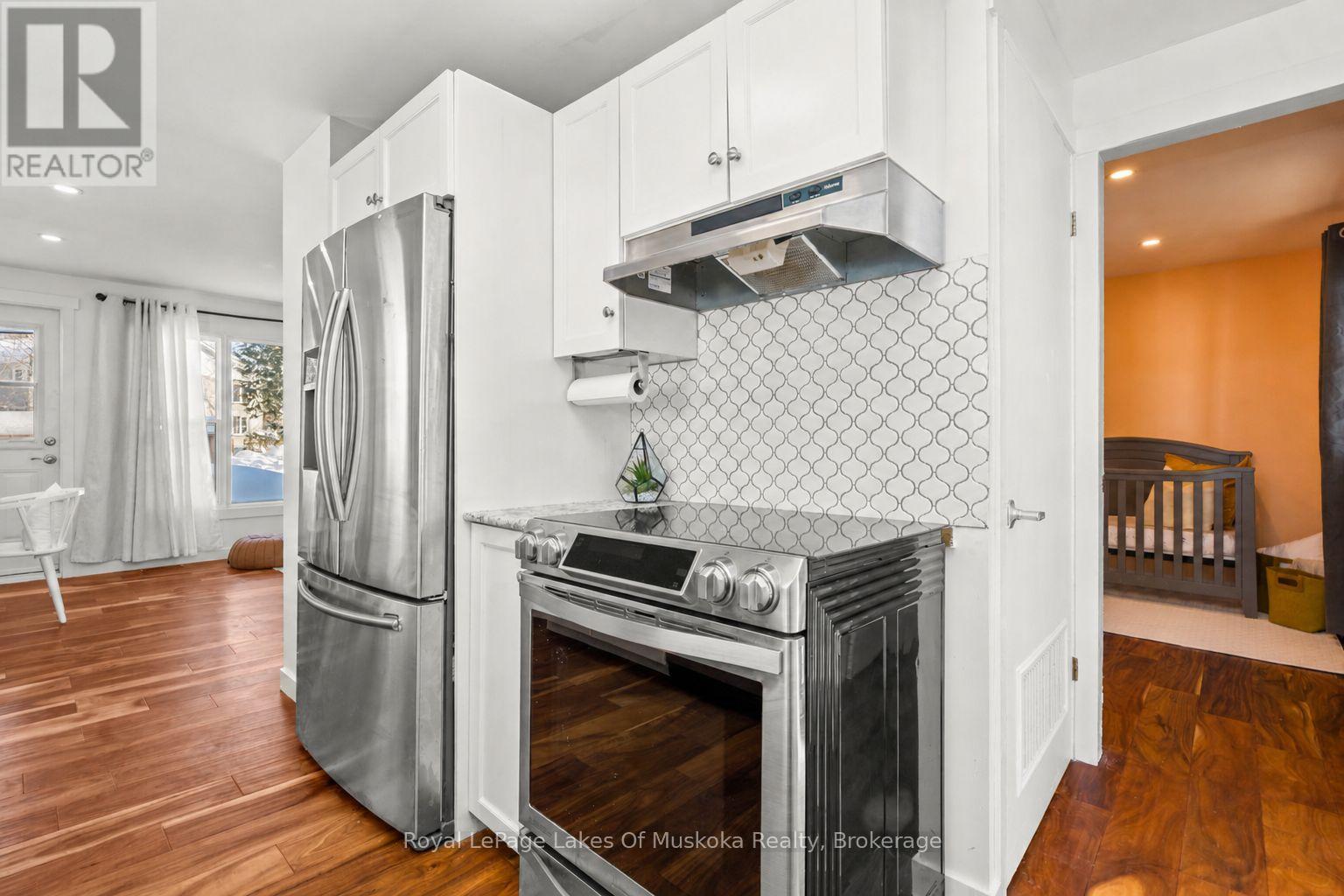 30 Kitchen Road S, Huntsville (Chaffey), Ontario  P1H 1Y3 - Photo 10 - X13732960