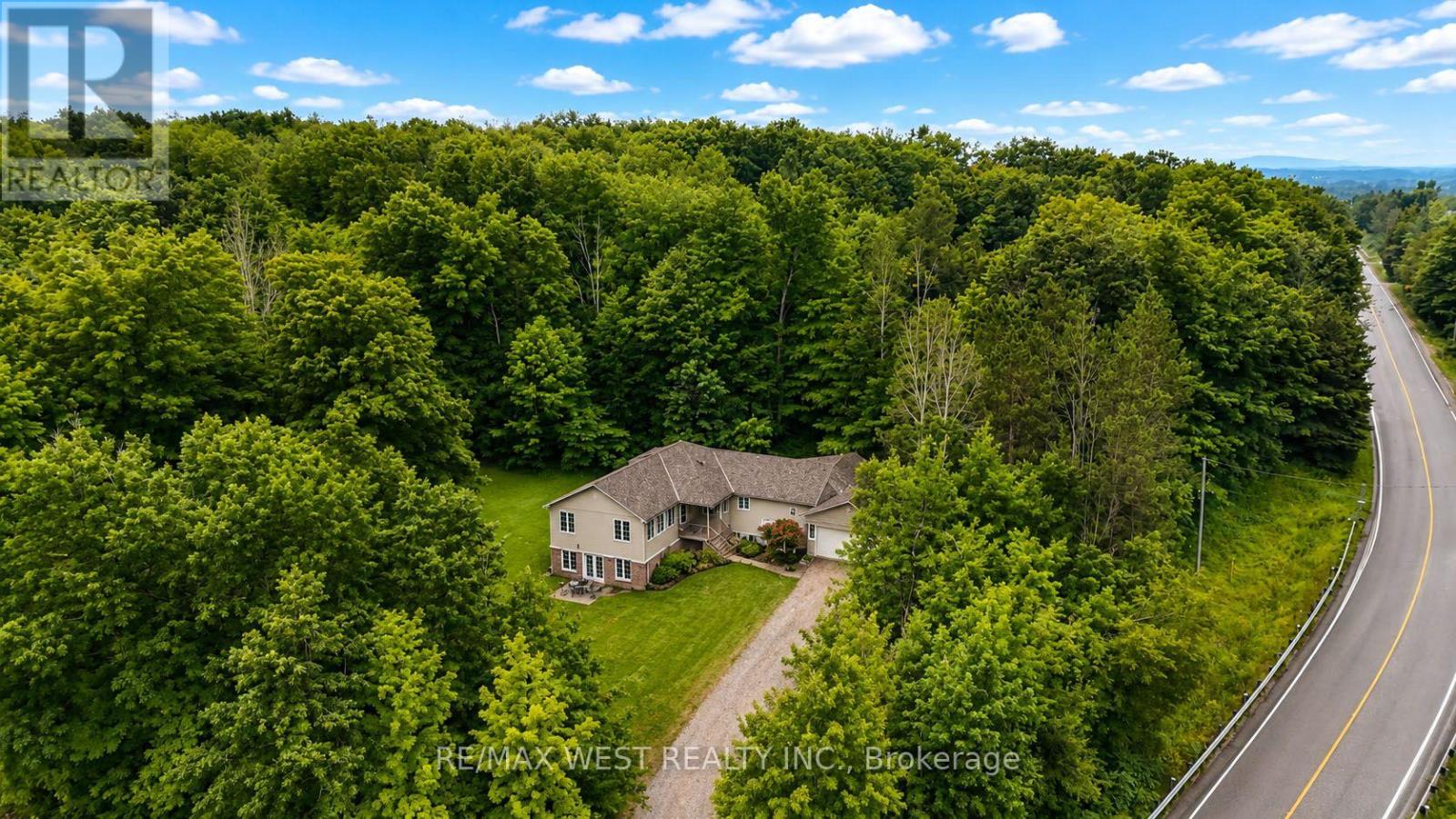 4927 25th Side Road, Essa, Ontario  L0L 2N0 - Photo 2 - N13732992
