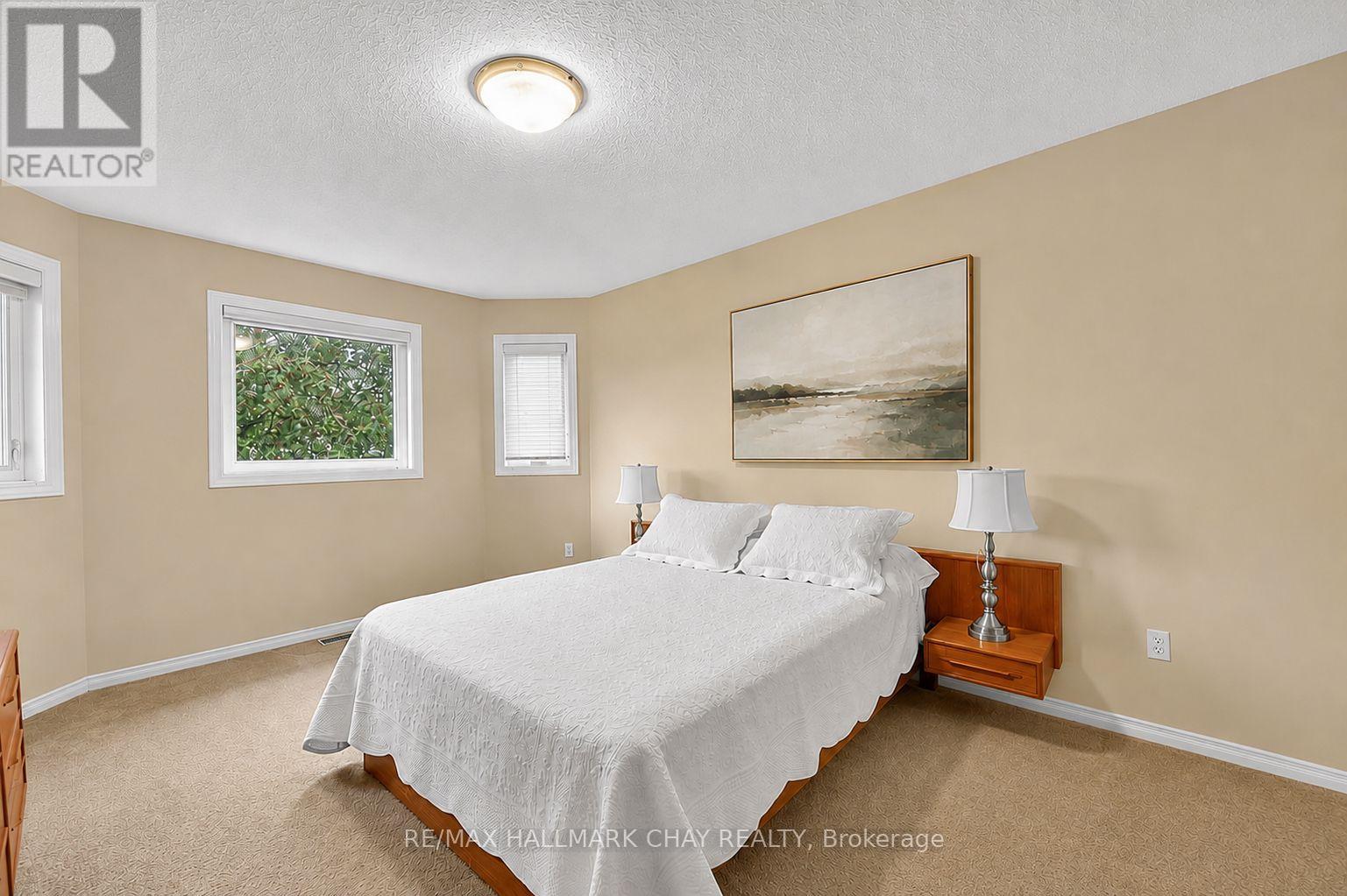 207 Melbourne Drive, Bradford West Gwillimbury, Ontario  L3Z 2Y8 - Photo 16 - N13733038
