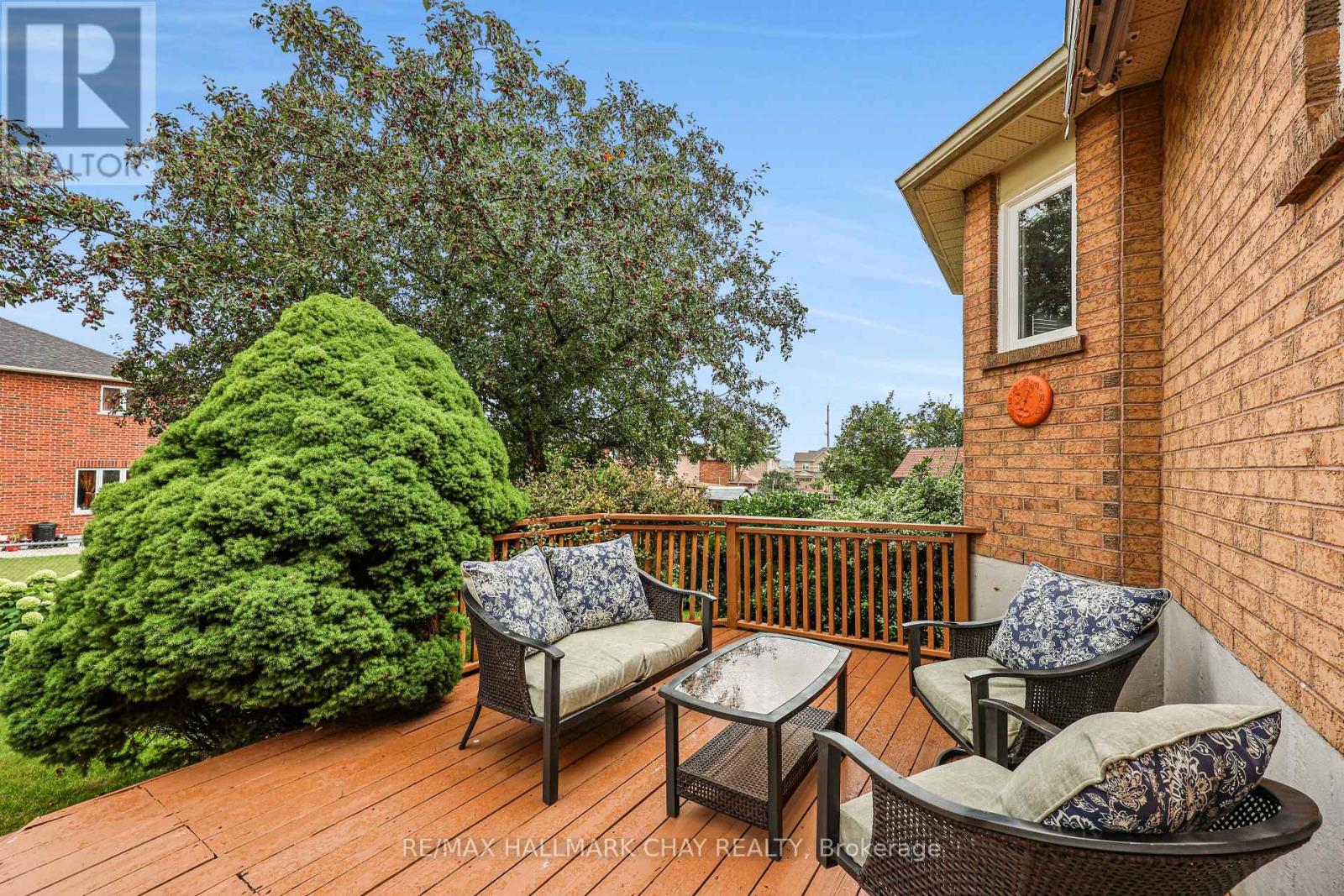 207 Melbourne Drive, Bradford West Gwillimbury, Ontario  L3Z 2Y8 - Photo 33 - N13733038