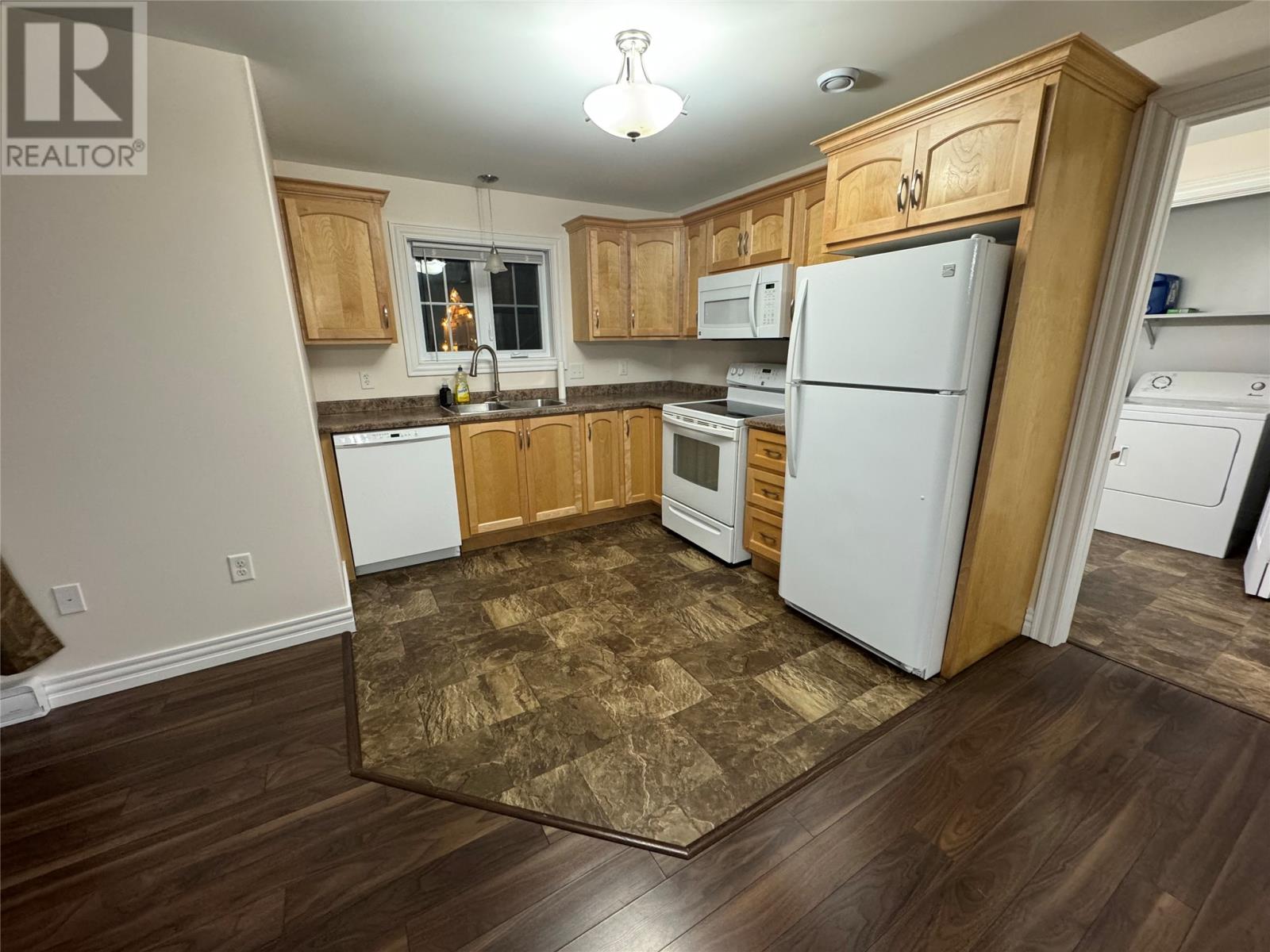 31 Erica Avenue, Conception Bay South — photo 25