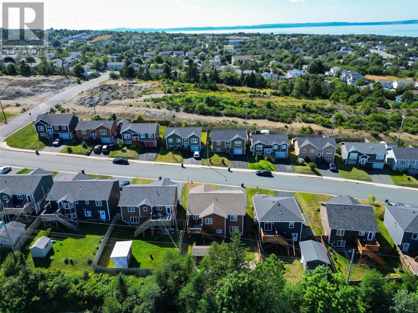31 Erica Avenue, Conception Bay South — photo 40