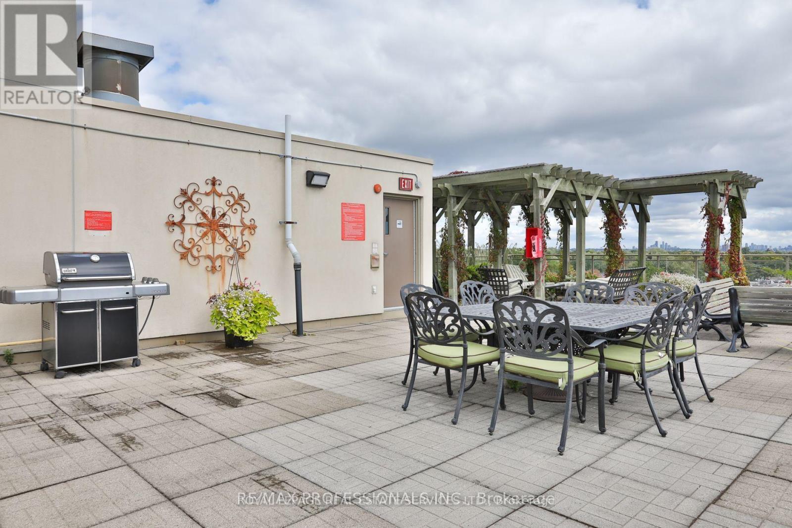 305 - 935 Royal York Road, Toronto, Ontario  M8Y 4H1 - Photo 14 - W13732800