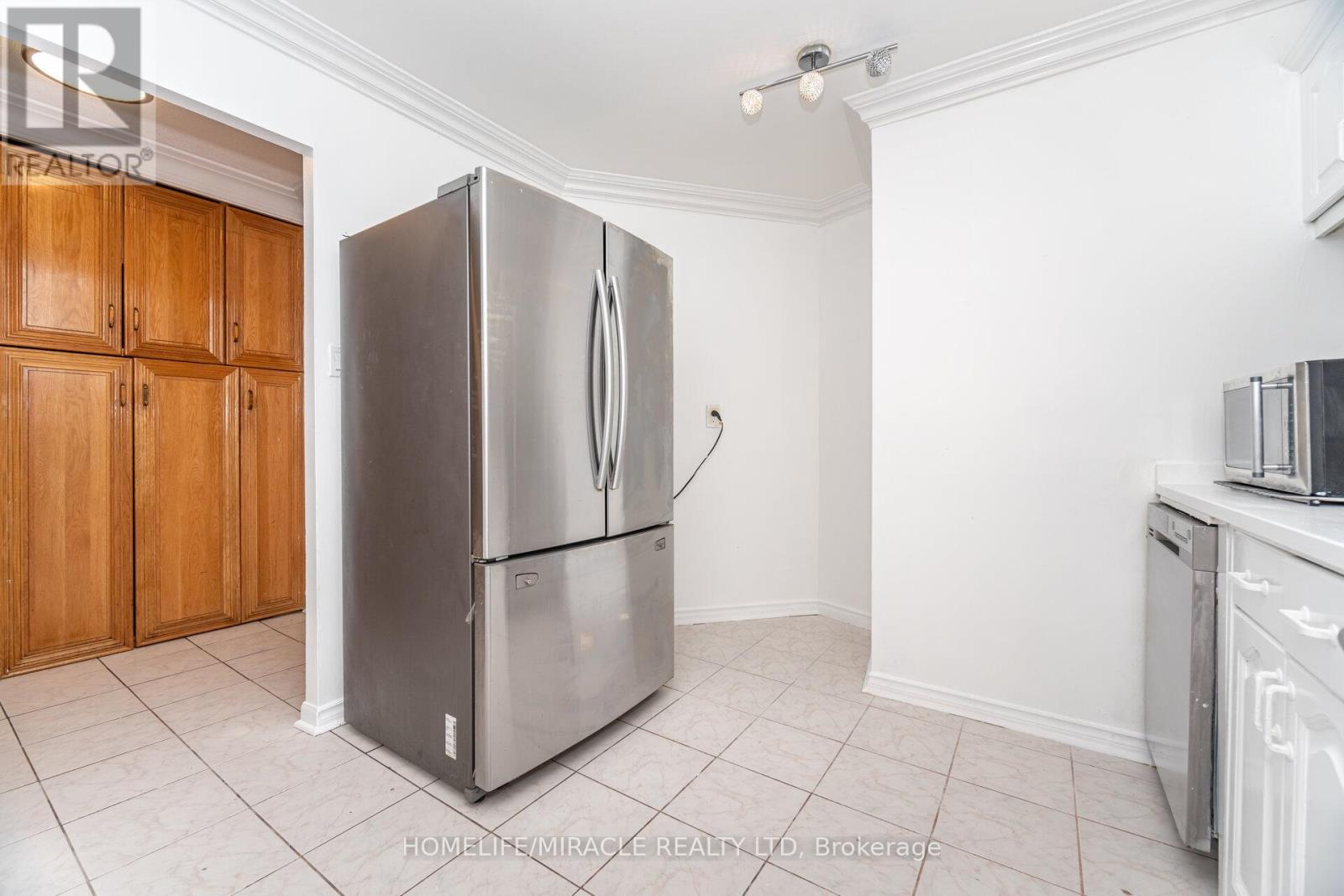 208 - 236 Albion Road, Toronto, Ontario  M9W 6A6 - Photo 6 - W13732808