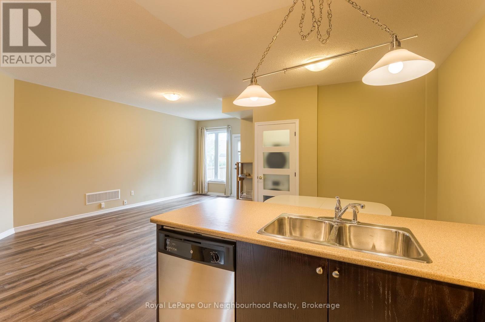 Upper - 661 Robinson Drive, Cobourg, Ontario  K9A 0J4 - Photo 10 - X13732844