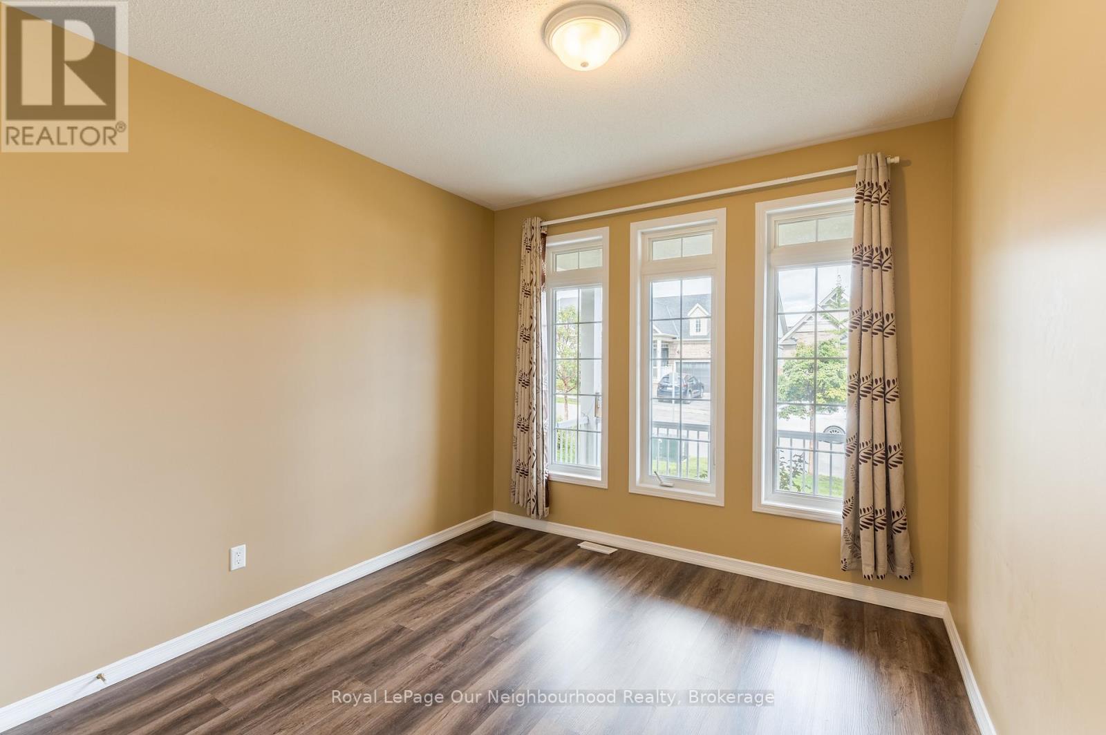 Upper - 661 Robinson Drive, Cobourg, Ontario  K9A 0J4 - Photo 15 - X13732844