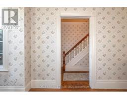 71 KING STREET, Toronto, Ontario