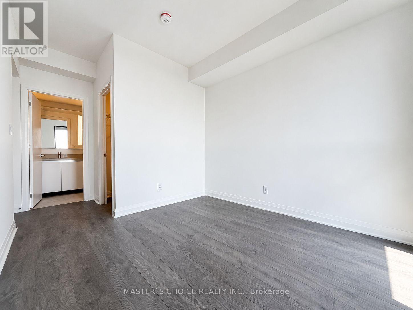4204 - 4015 The Exchange Drive, Mississauga, Ontario  L5B 0N9 - Photo 5 - W13729142