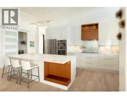 5552 Upper Mission Drive, Kelowna, British Columbia  V1W 5M4 - Photo 11 - 10396772