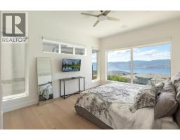 5552 Upper Mission Drive, Kelowna, British Columbia  V1W 5M4 - Photo 22 - 10396772