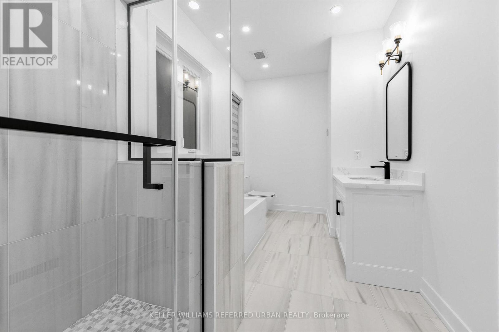 156 Church Avenue, Toronto, Ontario  M2N 4G5 - Photo 22 - C13731460